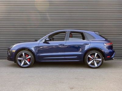 2025 Porsche Macan S