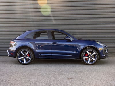 2025 Porsche Macan S