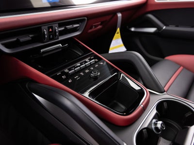 2026 Porsche Cayenne Cayenne GTS