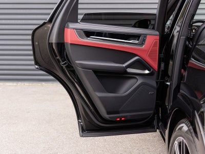 2026 Porsche Cayenne Cayenne GTS