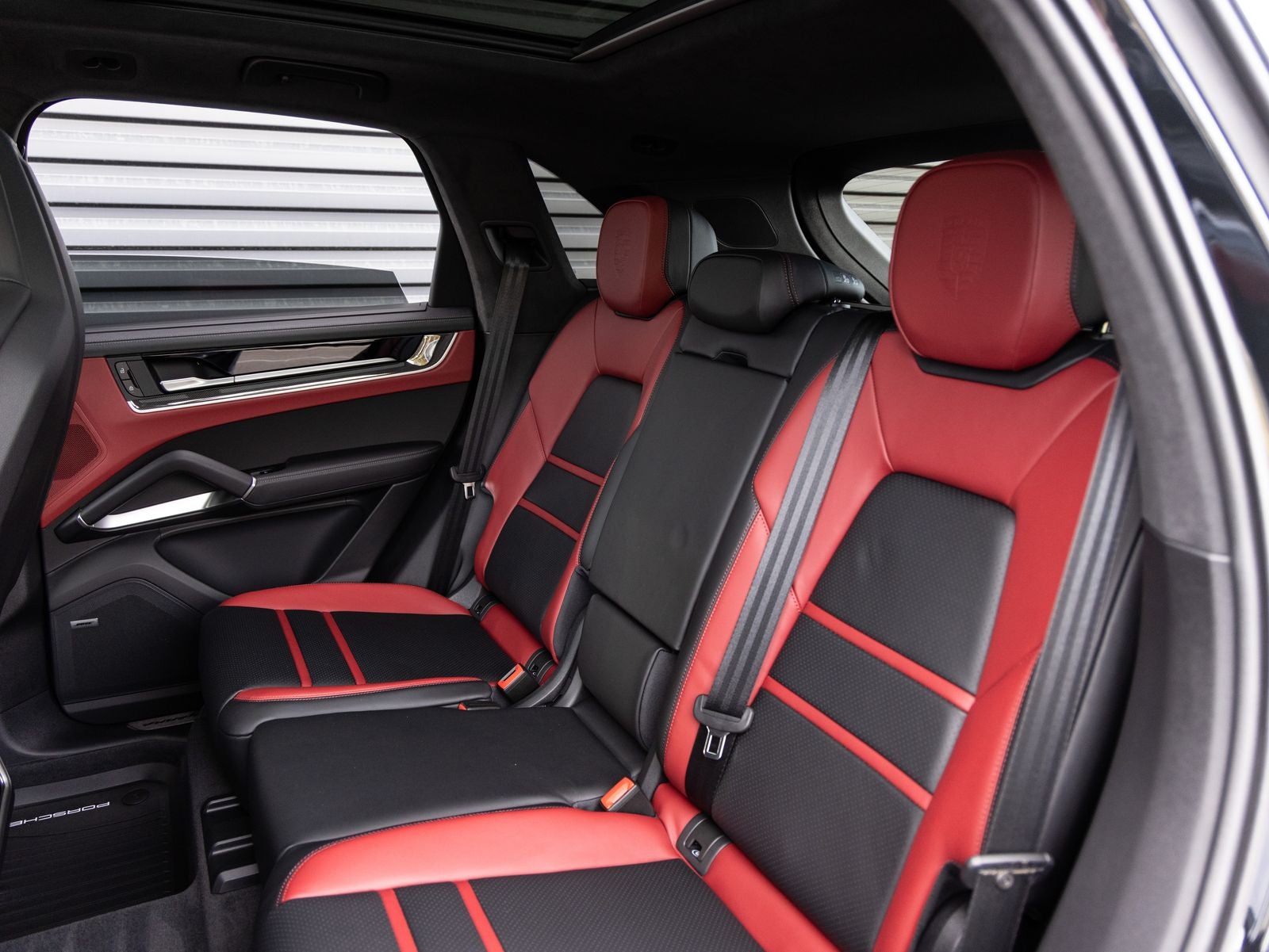 2026 Porsche Cayenne Cayenne GTS