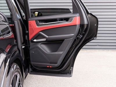 2026 Porsche Cayenne Cayenne GTS