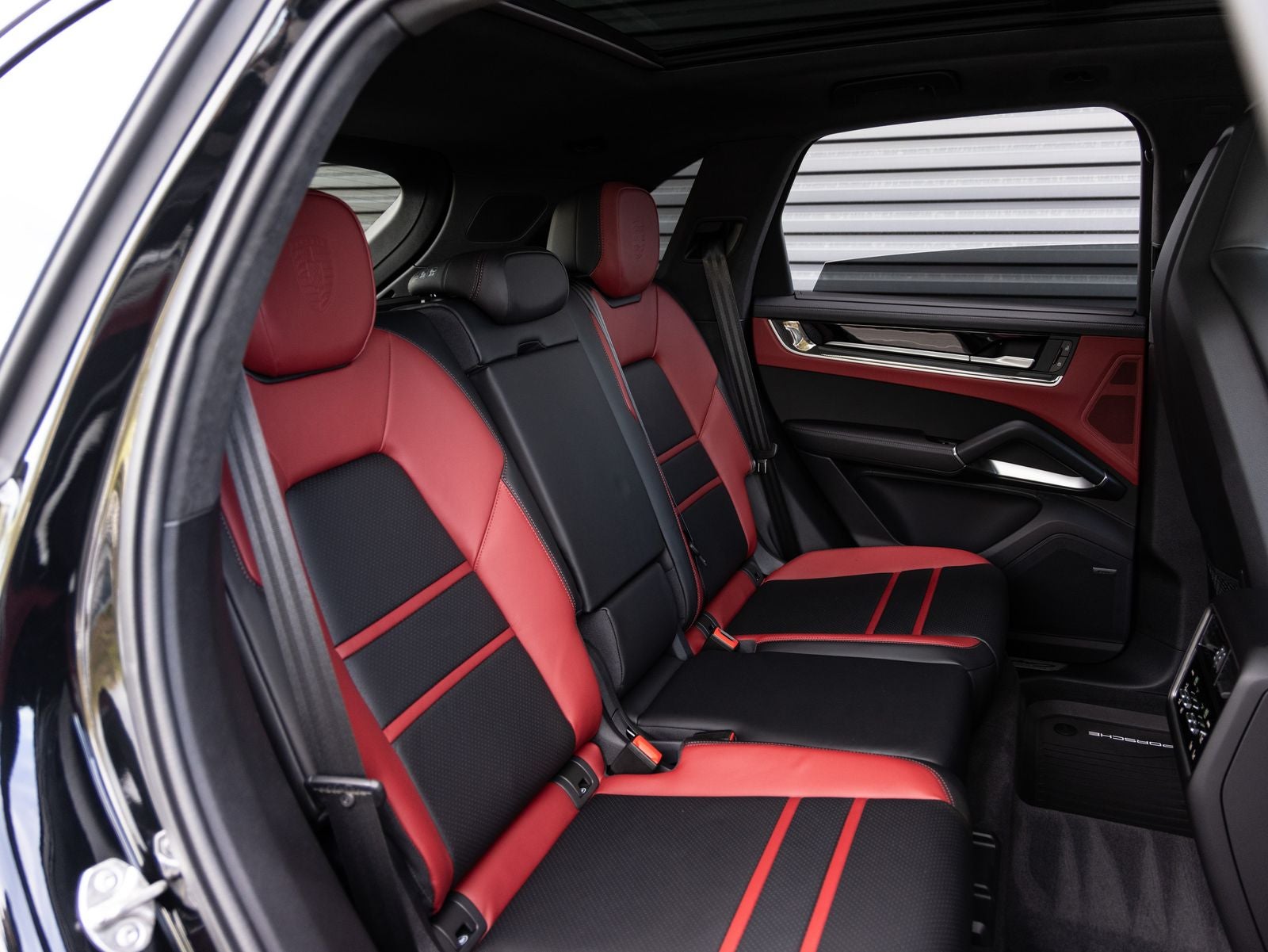 2026 Porsche Cayenne Cayenne GTS