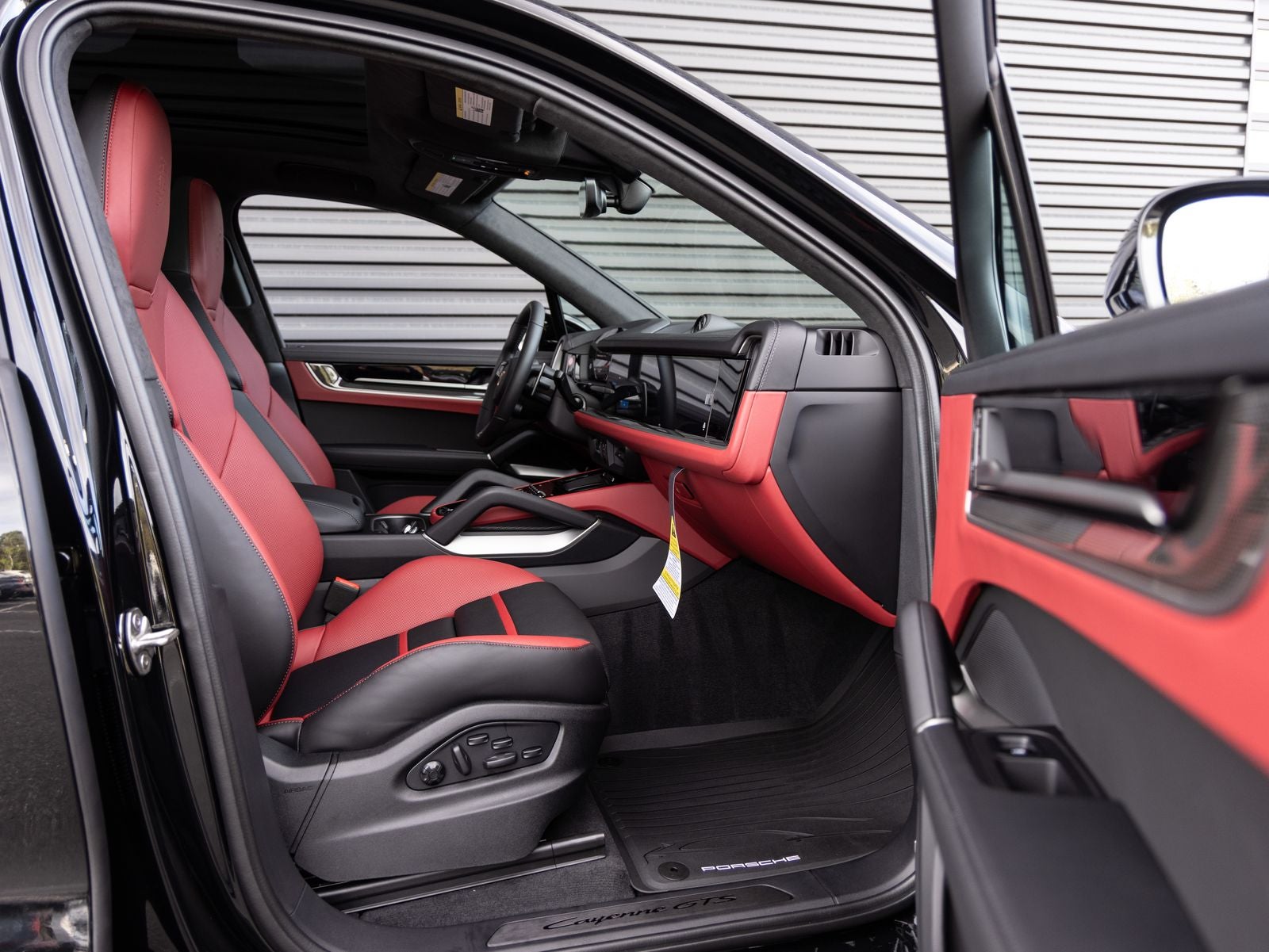 2026 Porsche Cayenne Cayenne GTS