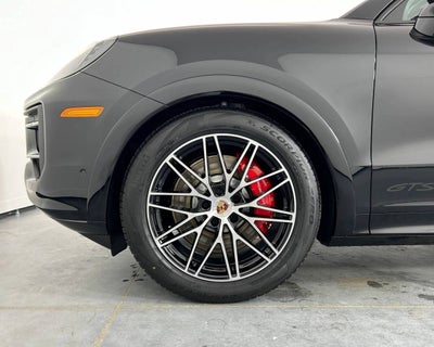 2026 Porsche Cayenne Cayenne GTS