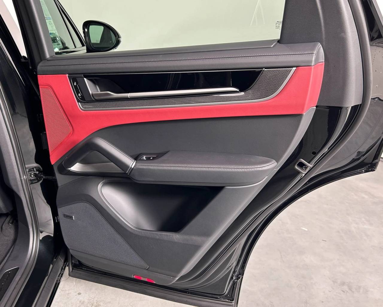 2026 Porsche Cayenne Cayenne GTS