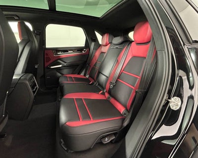 2026 Porsche Cayenne Cayenne GTS