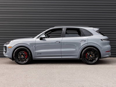 2026 Porsche Cayenne GTS
