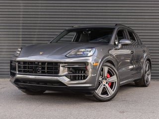 2025 Porsche Cayenne GTS
