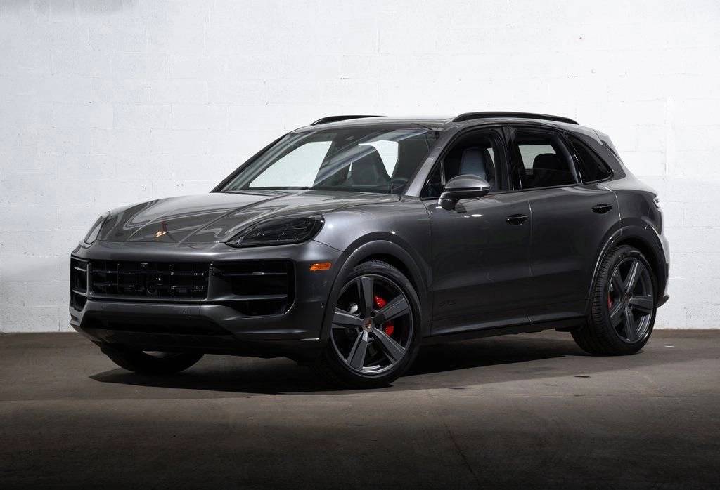 2025 Porsche Cayenne Cayenne GTS