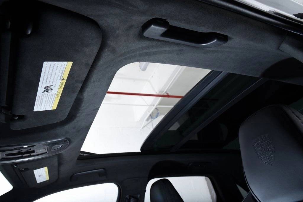 2025 Porsche Cayenne Cayenne GTS