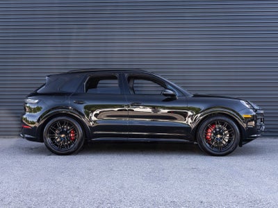 2026 Porsche Cayenne Cayenne GTS