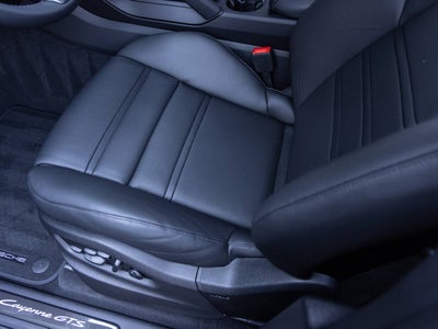 2026 Porsche Cayenne Cayenne GTS
