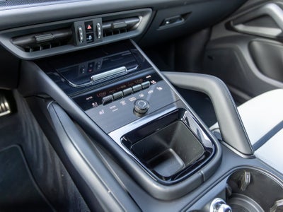 2026 Porsche Cayenne Cayenne GTS