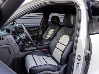 2026 Porsche Cayenne Cayenne GTS