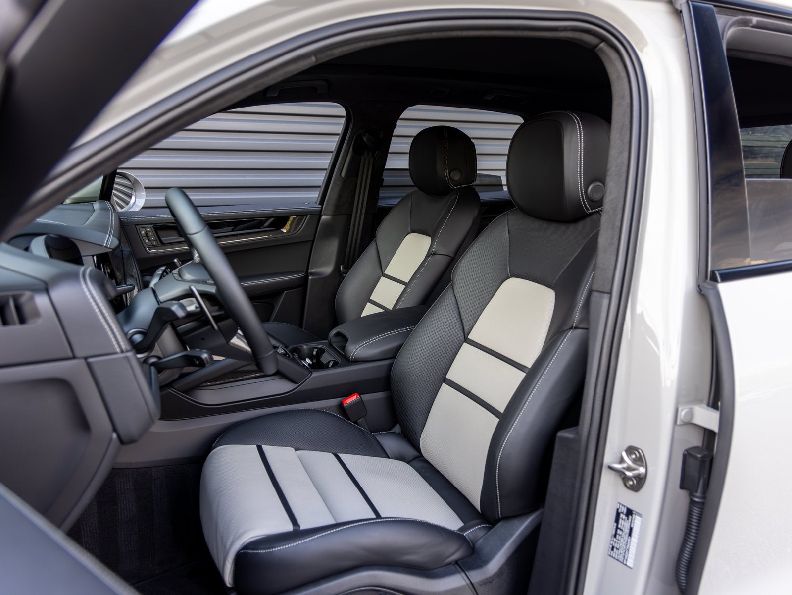 2026 Porsche Cayenne Cayenne GTS