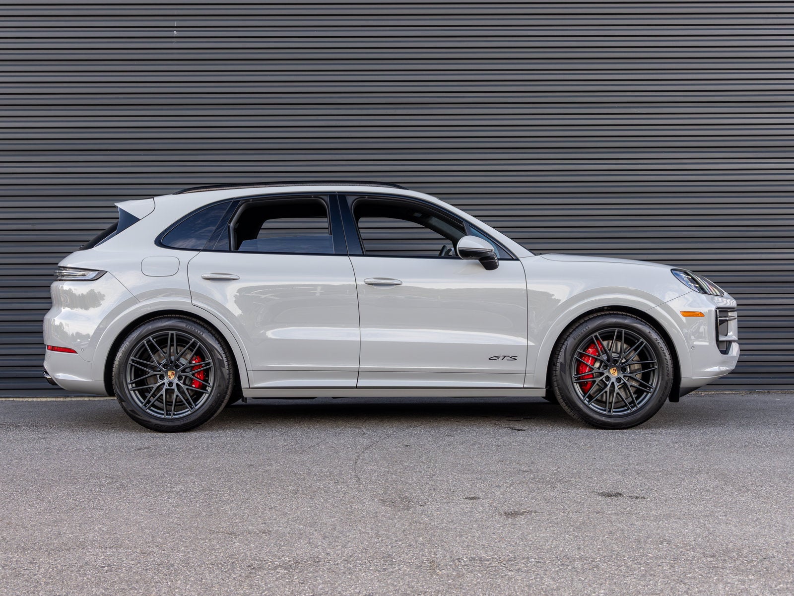 2026 Porsche Cayenne Cayenne GTS
