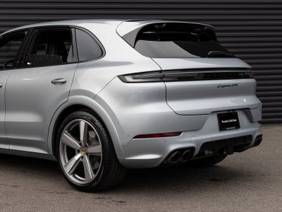 2026 Porsche Cayenne Cayenne GTS