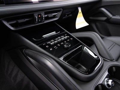 2026 Porsche Cayenne Cayenne GTS