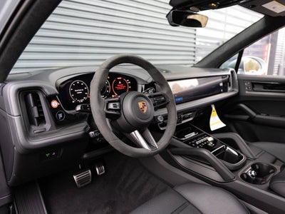 2026 Porsche Cayenne Cayenne GTS