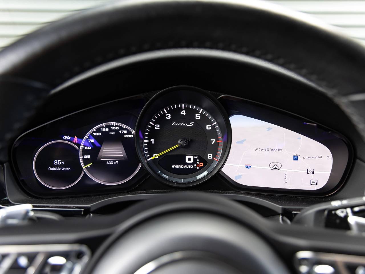 2023 Porsche Cayenne Turbo S E-Hybrid