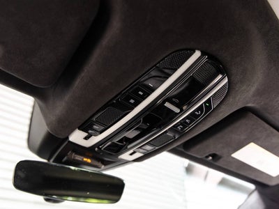 2023 Porsche Cayenne Turbo S E-Hybrid