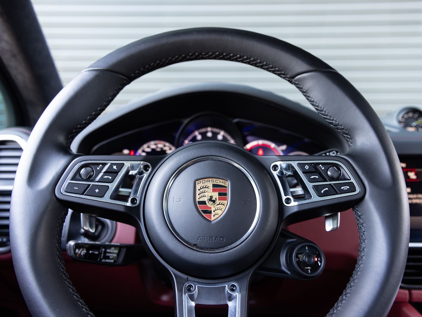 2023 Porsche Cayenne Cayenne Turbo S E-Hybrid
