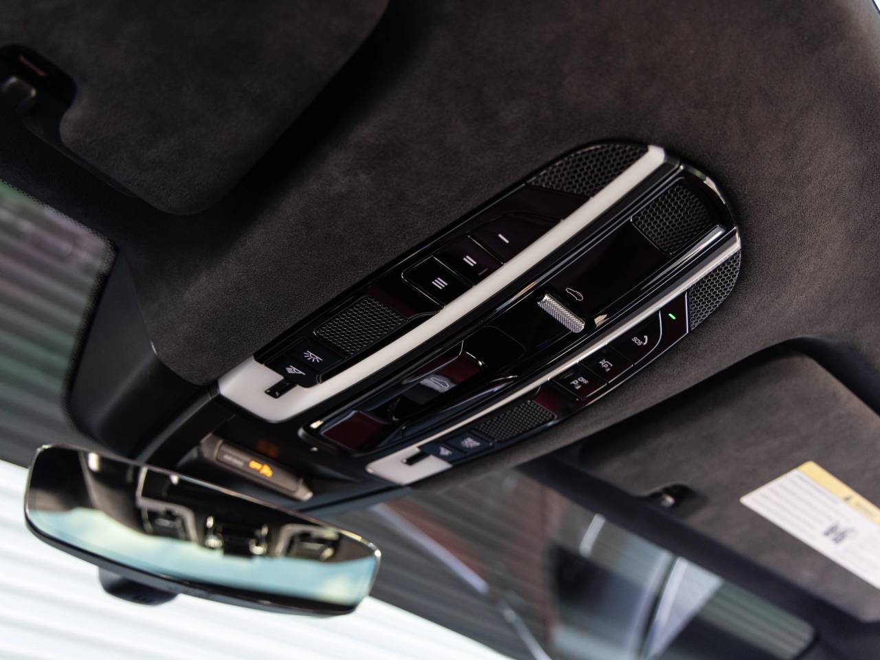 2023 Porsche Cayenne Cayenne Turbo S E-Hybrid