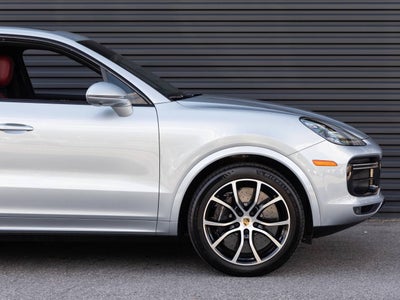 2023 Porsche Cayenne Cayenne Turbo S E-Hybrid