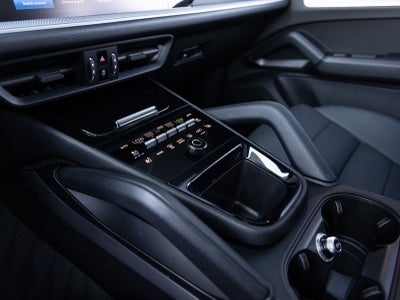 2025 Porsche Cayenne Cayenne S