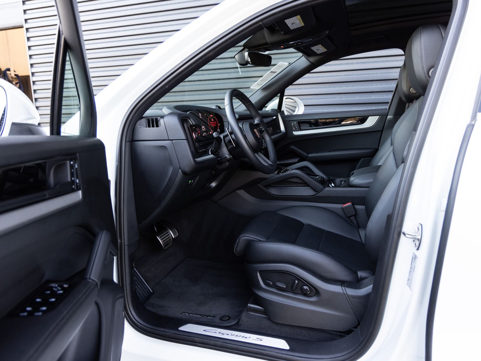 2025 Porsche Cayenne Cayenne S