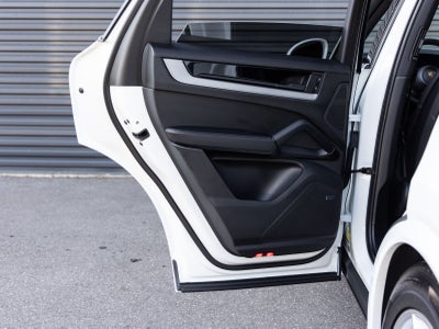 2025 Porsche Cayenne Cayenne S