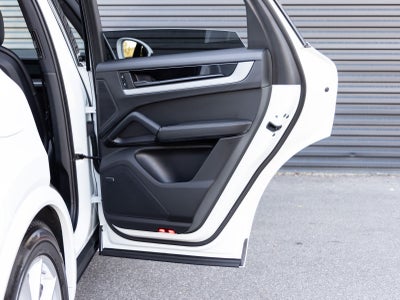 2025 Porsche Cayenne Cayenne S