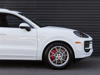 2025 Porsche Cayenne Cayenne S