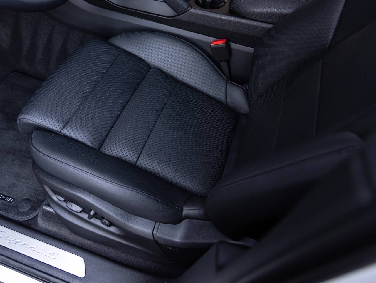 2025 Porsche Cayenne Cayenne S