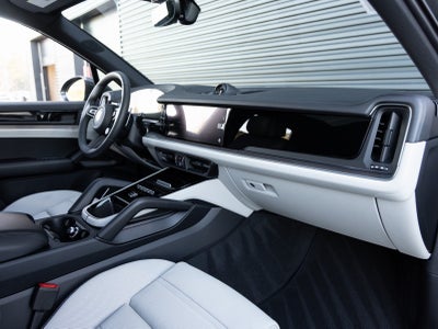 2026 Porsche Cayenne Cayenne S