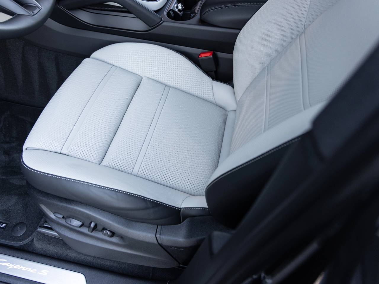 2026 Porsche Cayenne Cayenne S