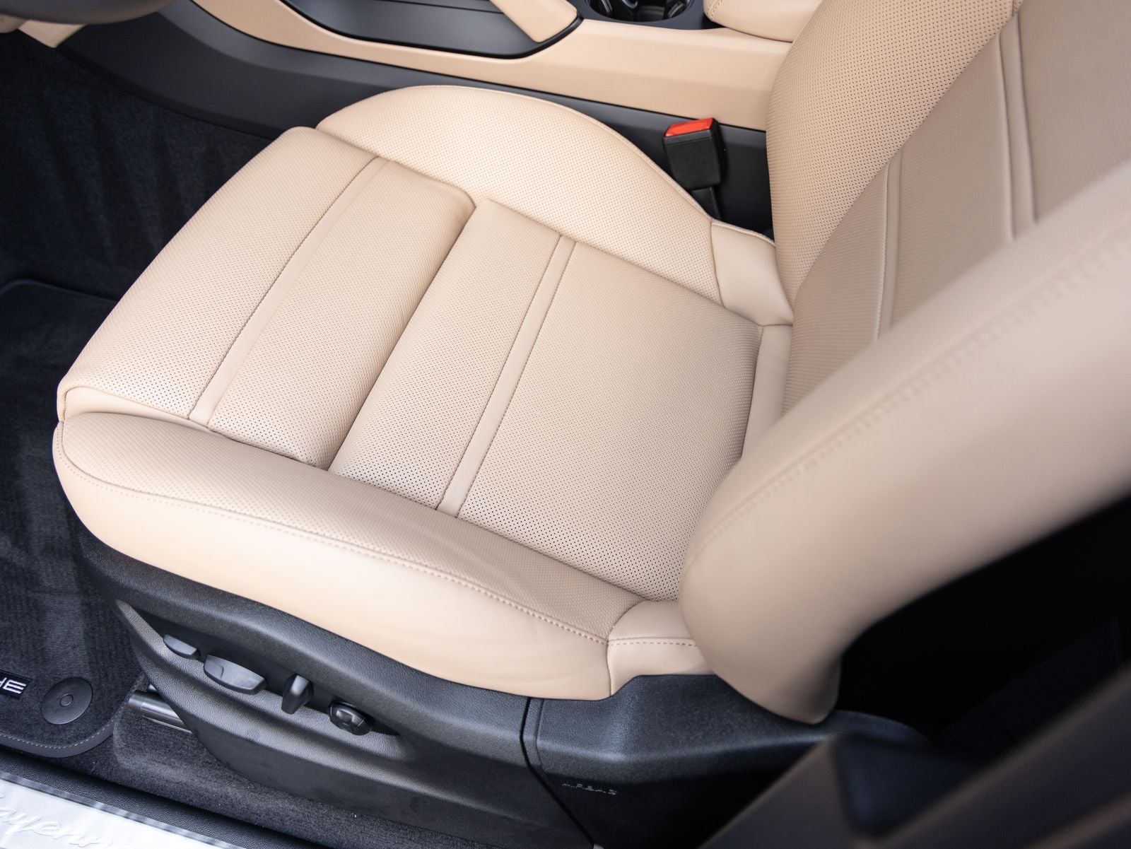2026 Porsche Cayenne Cayenne S