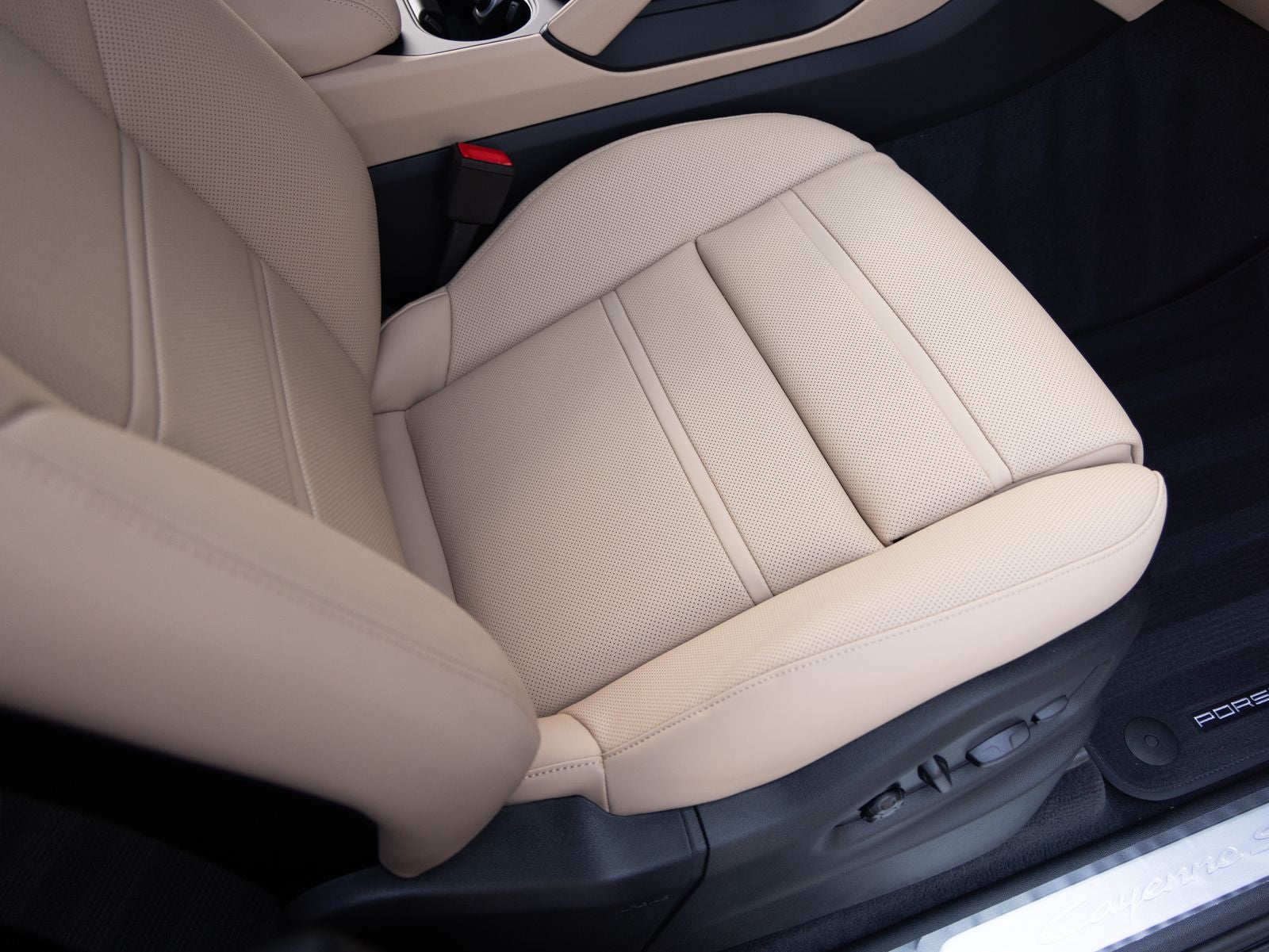 2026 Porsche Cayenne Cayenne S