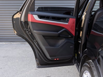 2025 Porsche Cayenne Cayenne S