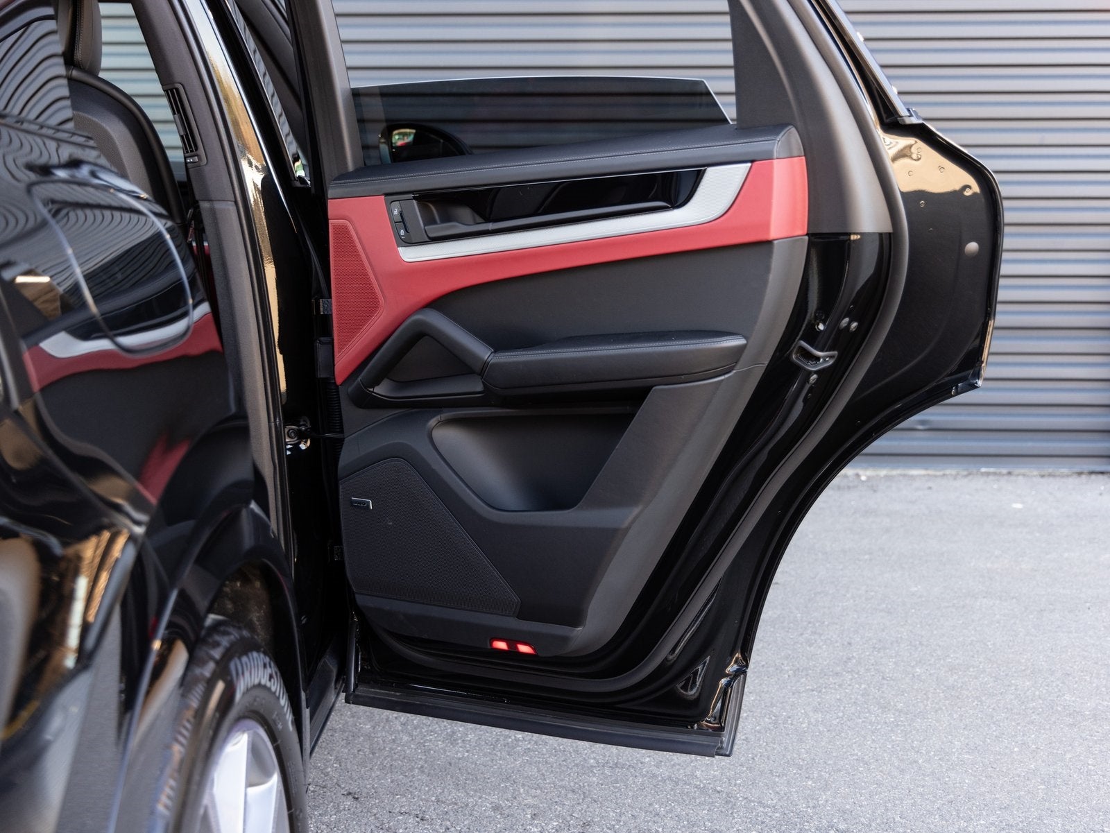 2025 Porsche Cayenne Cayenne S