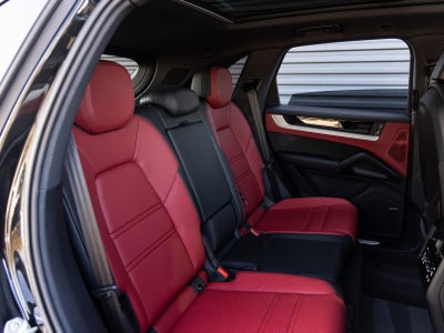2025 Porsche Cayenne Cayenne S