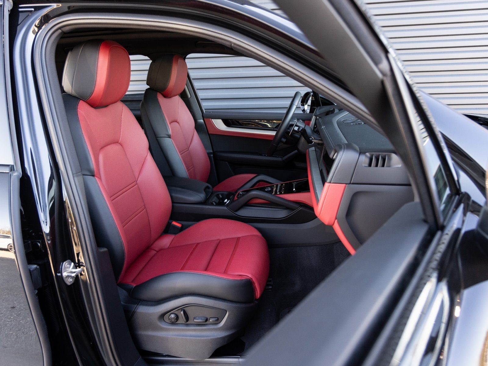 2025 Porsche Cayenne Cayenne S