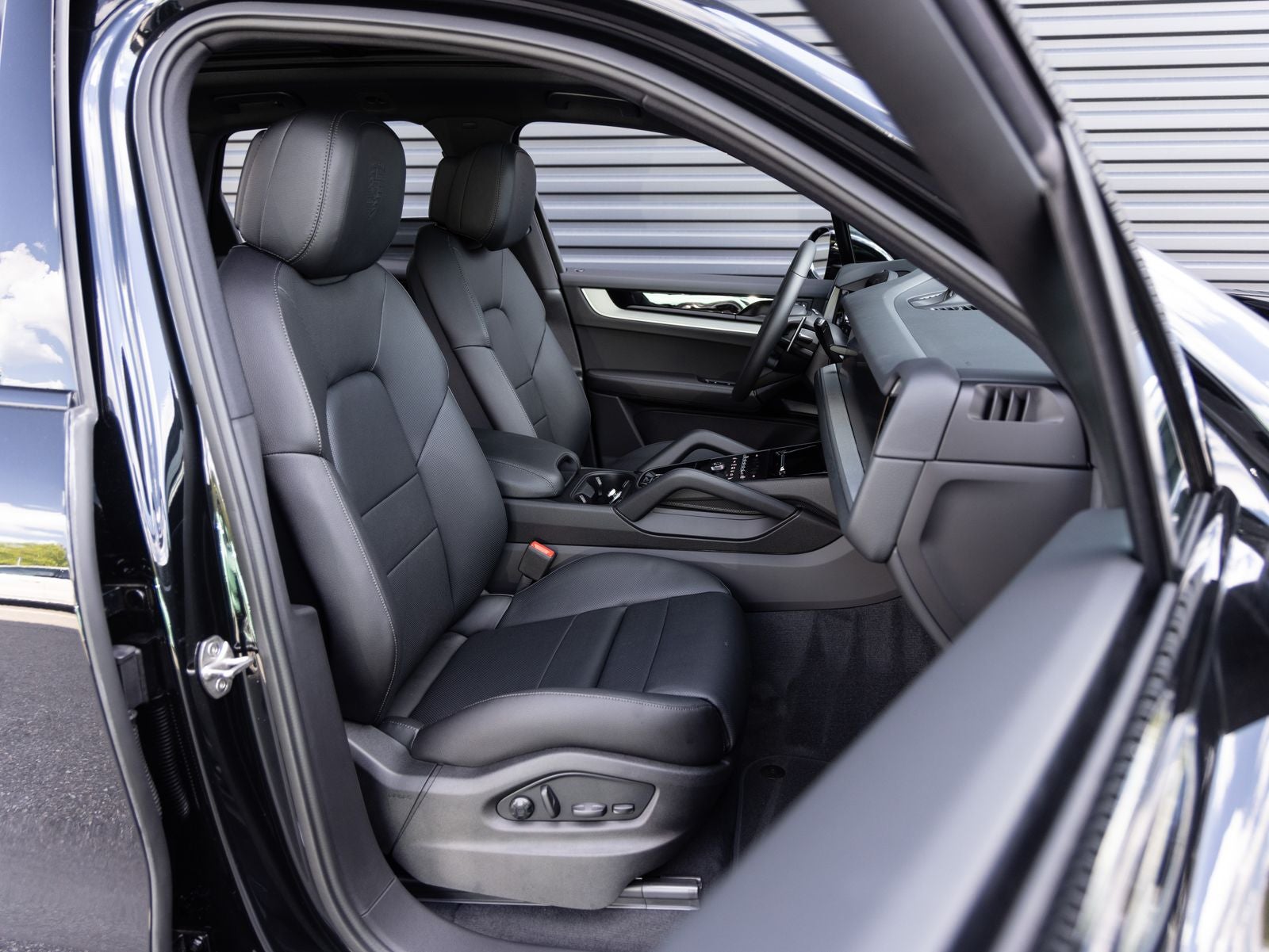 2026 Porsche Cayenne Cayenne S