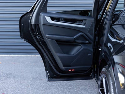 2026 Porsche Cayenne Cayenne Coupe