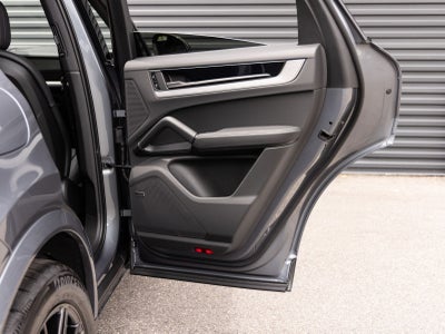 2026 Porsche Cayenne Coupe