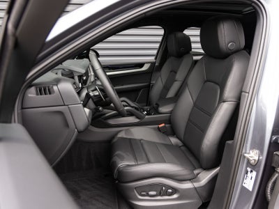 2026 Porsche Cayenne Coupe