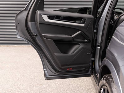 2026 Porsche Cayenne Coupe