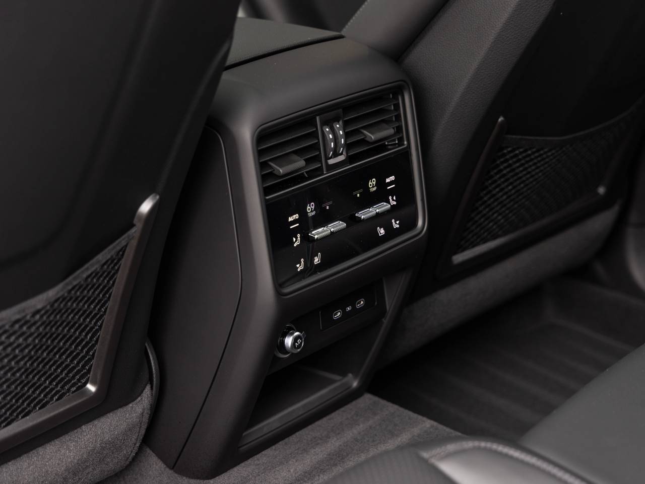 2026 Porsche Cayenne Coupe