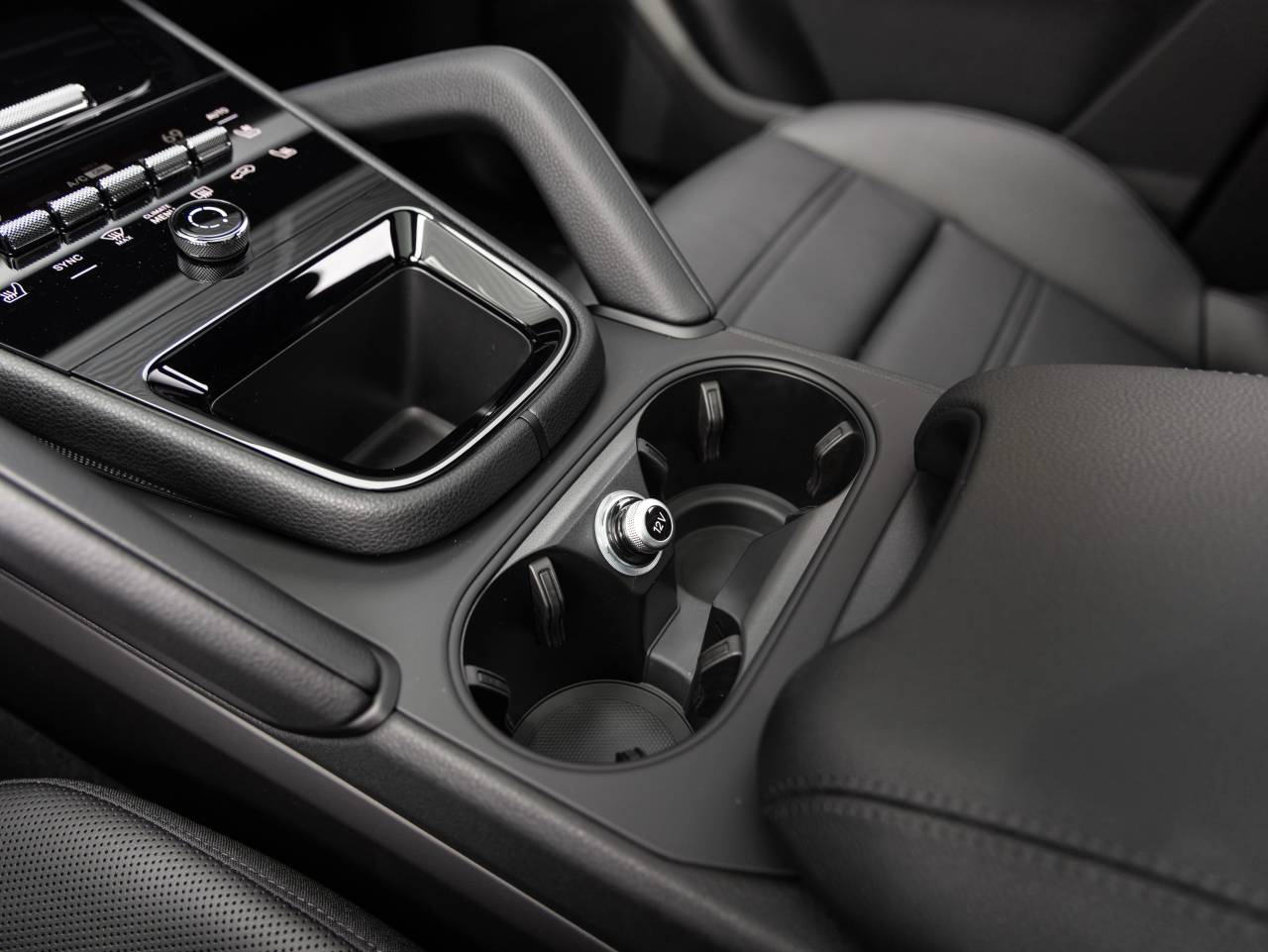 2026 Porsche Cayenne Coupe